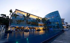 One15 Marina Club Hotel Singapore