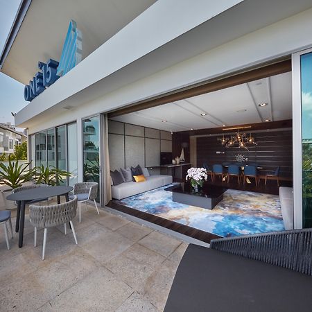 One15 Marina Sentosa Cove Singapore Exterior photo