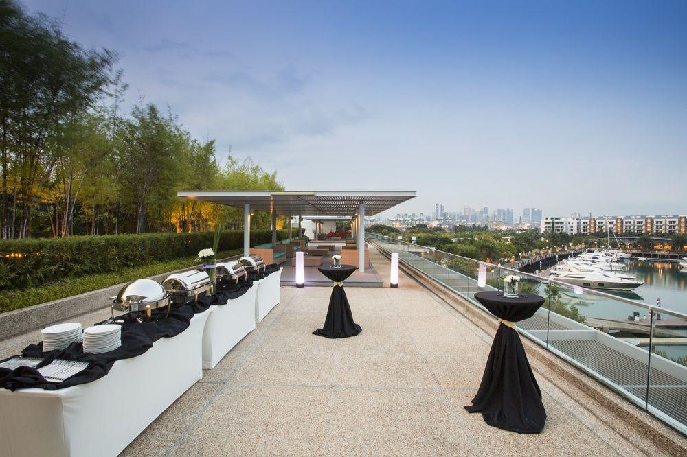One15 Marina Sentosa Cove Singapore Exterior photo