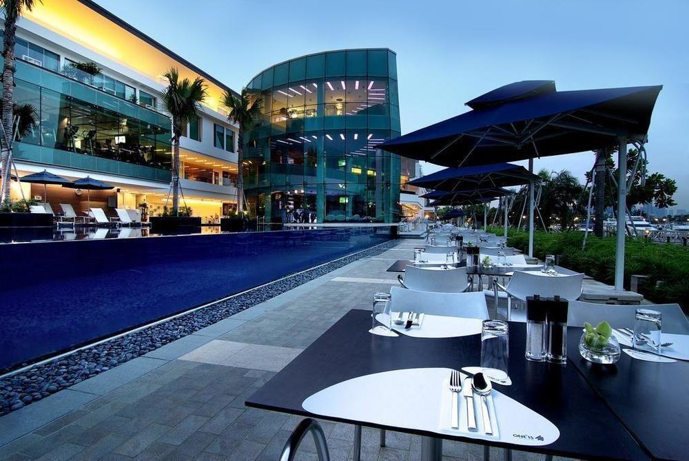 One15 Marina Sentosa Cove Singapore Exterior photo